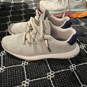 Men’s Peter Millar Sneakers - Size 9.5 - Good Condition